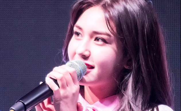 Netizens Pick K Pop Idols Who Give Off Bad Vibes