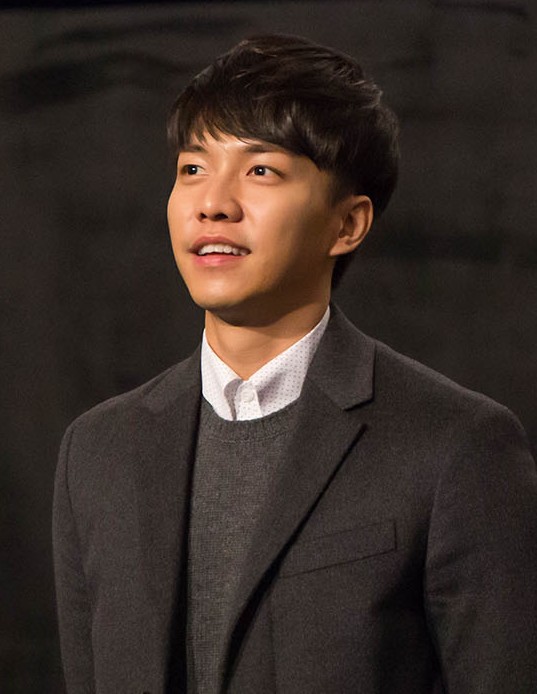 Lee Seung Gi Pairs Up With Lee Hee Joon In New TvN Drama 'Mouse'