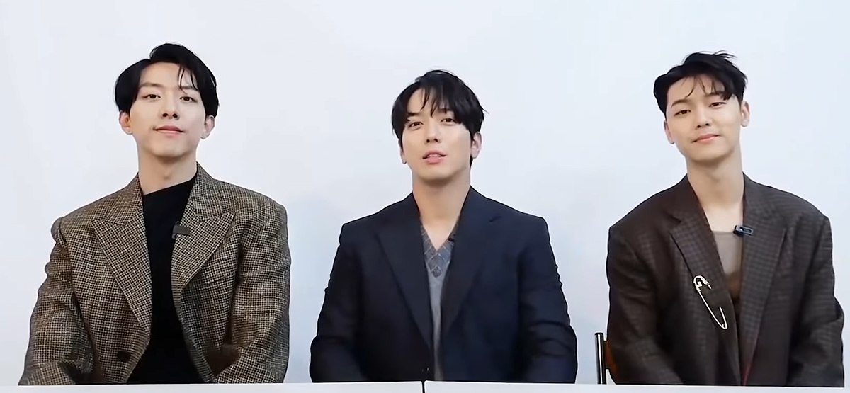 CNBLUE Members Give Thanks To Fans As They Celebrate Their 11th Debut