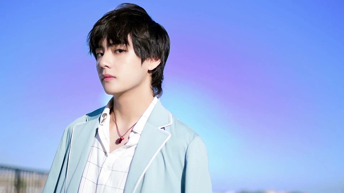 BTS V Earns A New Name With New 'Best OST' Award For 'Sweet Night'