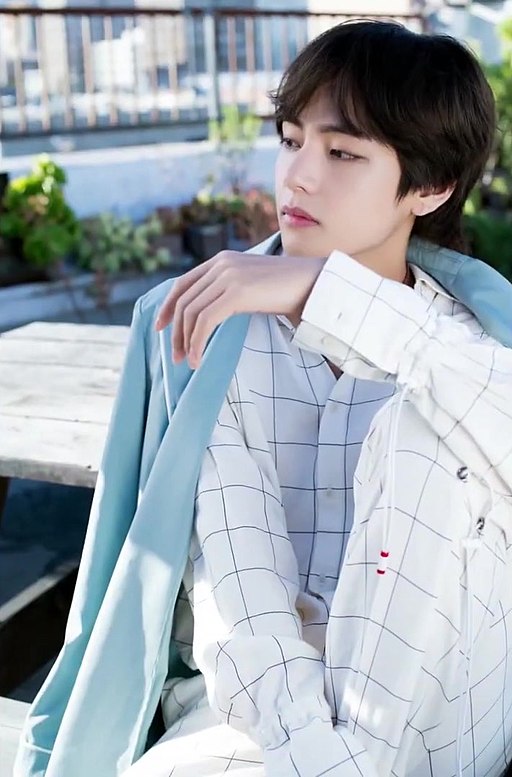 BTS’s V Becomes 1st K-Pop Soloist Ever To Debut At No. 1 On Billboard ...