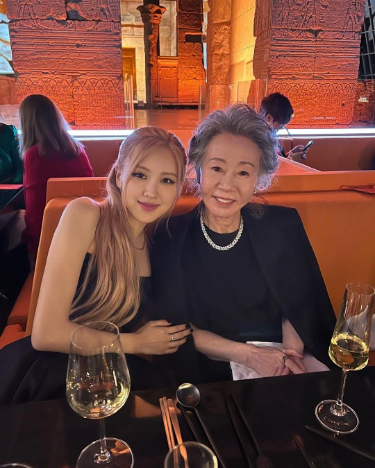 Blackpink's Rosé and Yoon Yeo-Jeong: A Timeless 'World-Class' Duo Blackpink's Rosé and Yoon Yeo-Jeong: A Timeless 'World-Class' Duo