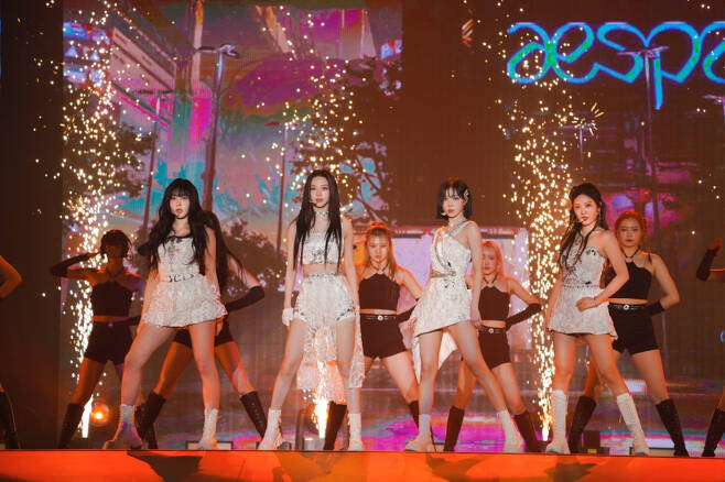 Girl Group Comeback Battle: IVE, aespa, Le Sserafim, and NewJeans Set to Dominate 2023 Girl Group Comeback Battle: IVE, aespa, Le Sserafim, and NewJeans Set to Dominate 2023