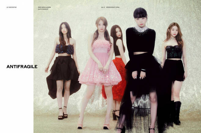 Girl Group Comeback Battle: IVE, aespa, Le Sserafim, and NewJeans Set to Dominate 2023 Girl Group Comeback Battle: IVE, aespa, Le Sserafim, and NewJeans Set to Dominate 2023