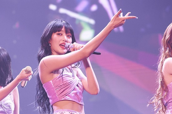 (G)I-DLE Owns the Stage with a Unique Blend of Personal Style and Hit Songs, Lives up to the 'Concert Hotspot' Hype (G)I-DLE Owns the Stage with a Unique Blend of Personal Style and Hit Songs, Lives up to the 'Concert Hotspot' Hype