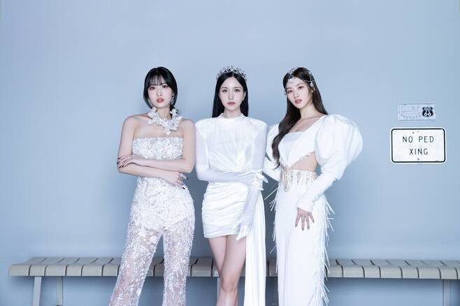 TWICE Continues Making History: Anticipation Builds for 'MiSaMo' Unit and Jihyo's Solo Debut TWICE Continues Making History: Anticipation Builds for 'MiSaMo' Unit and Jihyo's Solo Debut