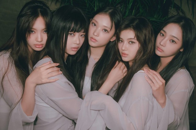 NewJeans Deliver a Knockout with Their 2nd Mini Album 'Get Up': Here's What's Special About it NewJeans Deliver a Knockout with Their 2nd Mini Album 'Get Up': Here's What's Special About it