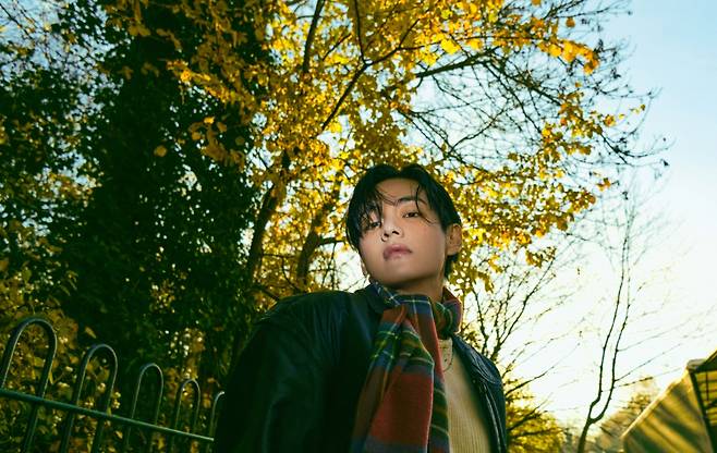 BTS V's 'FRI(END)S' Soars to Top 3 on UK's Official Big Top 40