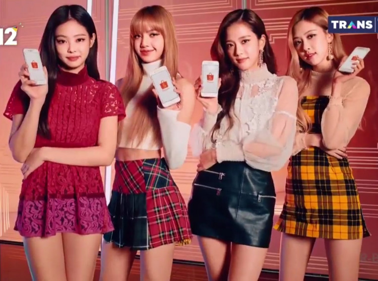 BLACKPINK Bags First Daesang Award At 2022 Seoul Success Awards