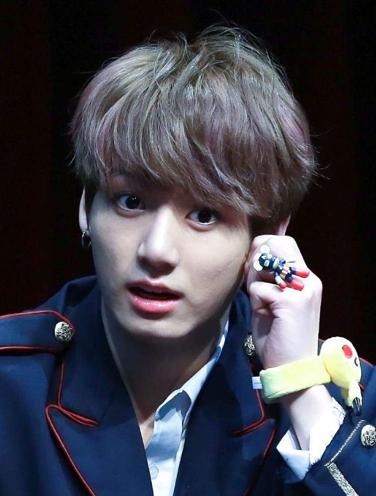 Jungkook Reveals SelfDesigned Merch Collection, ARMY