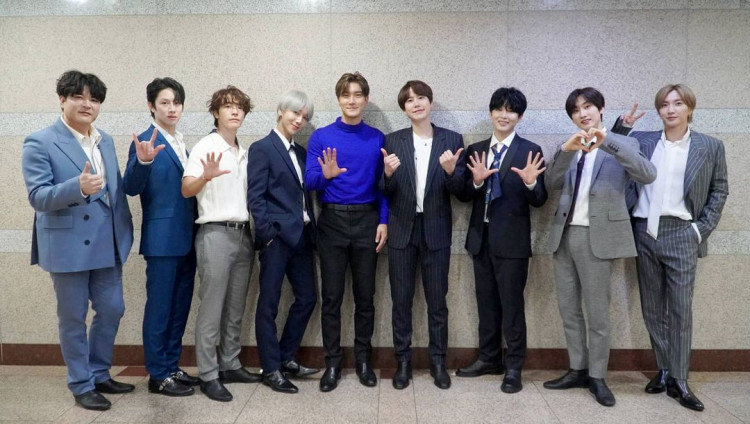 Super Junior To Visit The Famous Classroom Of 'Ask Us Anything' Once Again