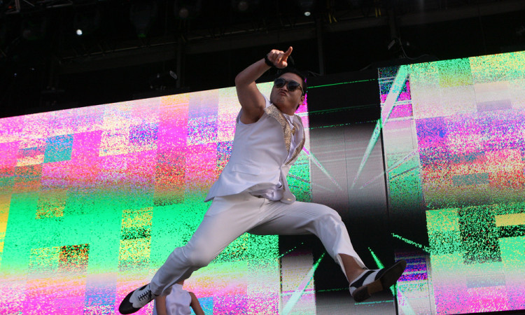 Is Psy Apologizing For Loosing Weight? Fans Scratch Heads