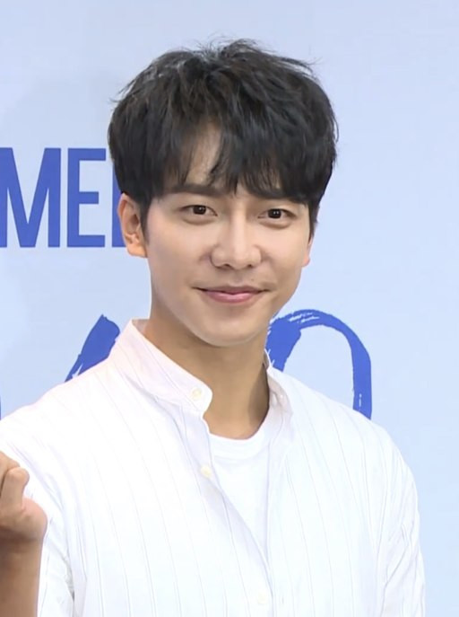 Lee Seung Gi and others made breakthrough because of variety shows