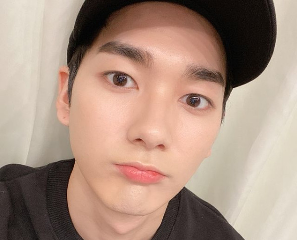 NU'EST Aron