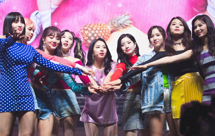TWICE Debuts For First Time On The Billboard Pop Radio Airplay Chart With 'The Feels'