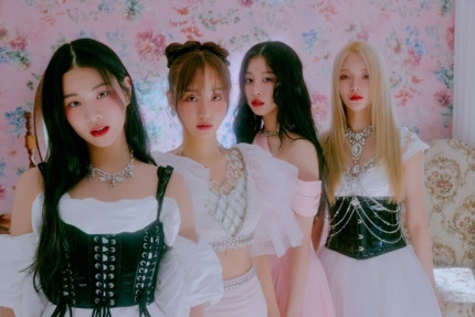 Miracle of the Underdogs: Fifty Fifty Surpasses BLACKPINK on UK's Official Singles Chart