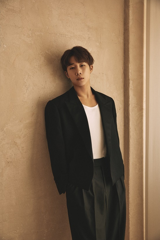 A Blast From The Past: INFINITE's Kim Sungkyu Delighted to Join Fellow 2nd Generation Idols for a Comeback Showdown