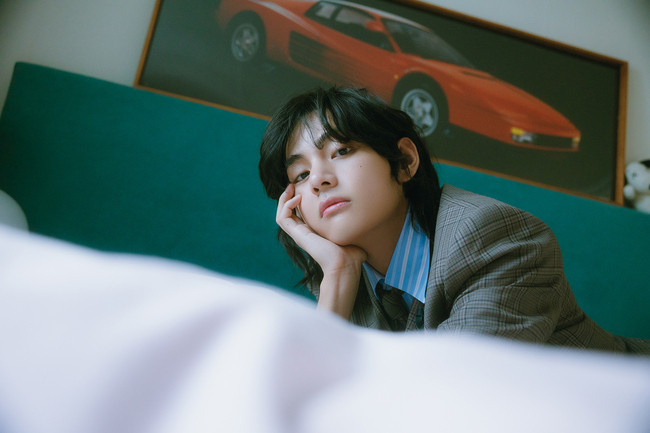 BTS's V Makes Impressive Entry on Billboard Charts with Solo Debut