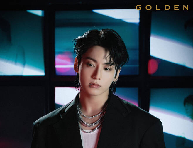 BTS Jungkook's 'GOLDEN' Dominates iTunes in Top 8 Global Music Markets
