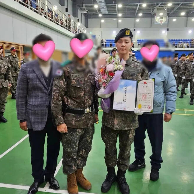 BTS Jimin Awarded Top Trainee and Division Commander's Commendation